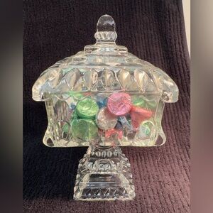 Vintage Clear Pressed Glass Covered Compote / Candy Dish – Jeannette Style  7–8″